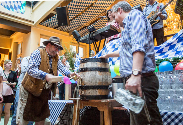 Oktoberfest Em Berlim: Hofbräuhaus