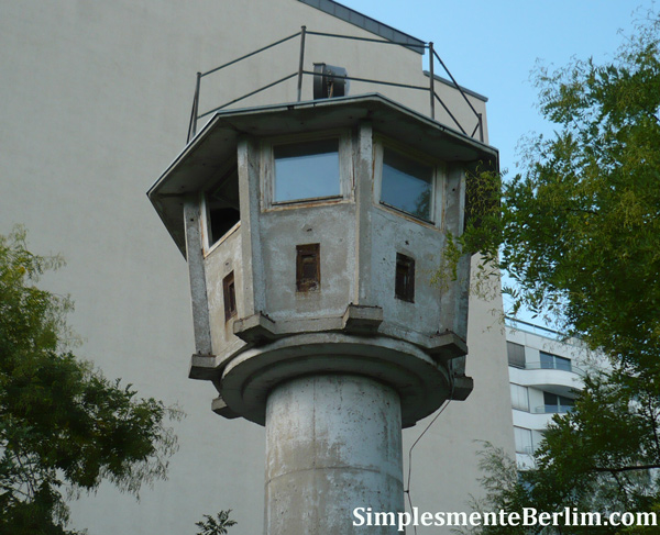 DDR-Wachturm (Torre de Vigilância do Muro de Berlim)