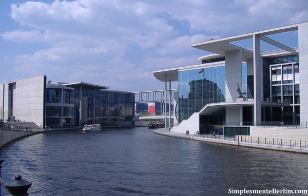 Paul-Löbe-Haus e Marie-Elisabeth-Lüders-Haus
