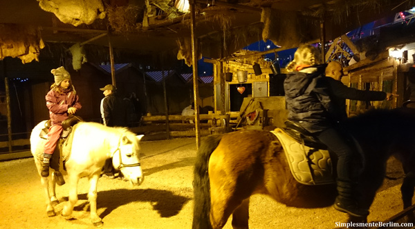 Mercado de Natal em Berlim - Em frente à Prefeitura