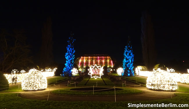 Christmas Garden no Jardim Botânico de Berlim (clique na imagem para ampliar) ChristmasGardenBerlimJardimBotanico_VistaEstufa