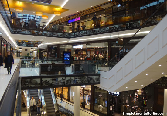 Shopping LP12 – Mall of Berlin Shopping LP12 – Mall of Berlin