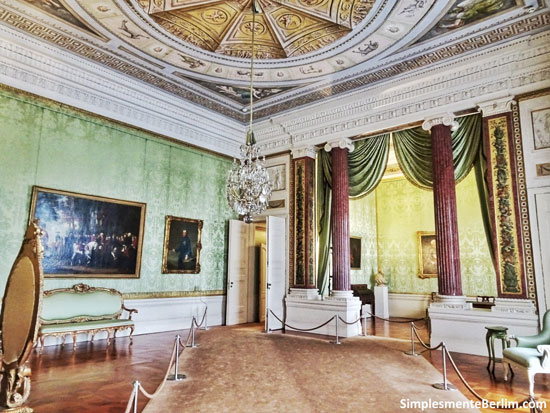 Salas do Palácio Sanssouci Salas do Palácio Sanssouci